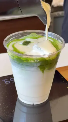 matcha & house music pls 🍵✨ #matcha #housemusic #matchalatte #summeraesthetic #aesthetic #coffeeshop #sandiego 
