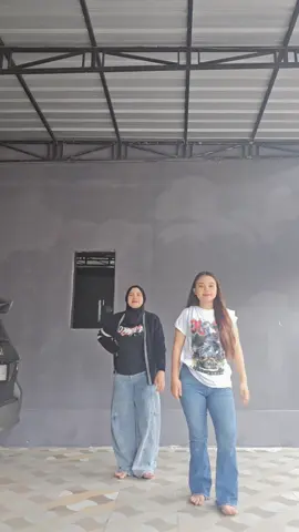Obah bareng ank💃#fyp #blitar24jam 