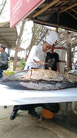 dalam rangka HUT bhayangkara ke 79, janenake bakar ikan sebesar 79kg.... #ikanbakarjanenake  #ikanbakar  #ikanbakarbesar 