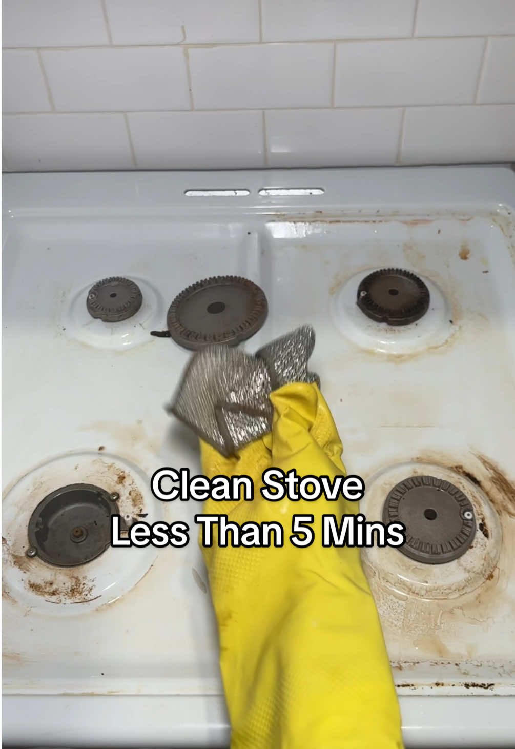 My whole stove is clean in less than 5 mins. #creatorsearchinsights #dealsforyoudays #summersale #wiredishcloths #wiredishrags #wiredishcloth #reusablerags #reusabledishcloth #stovecleaner #cleaningrag 