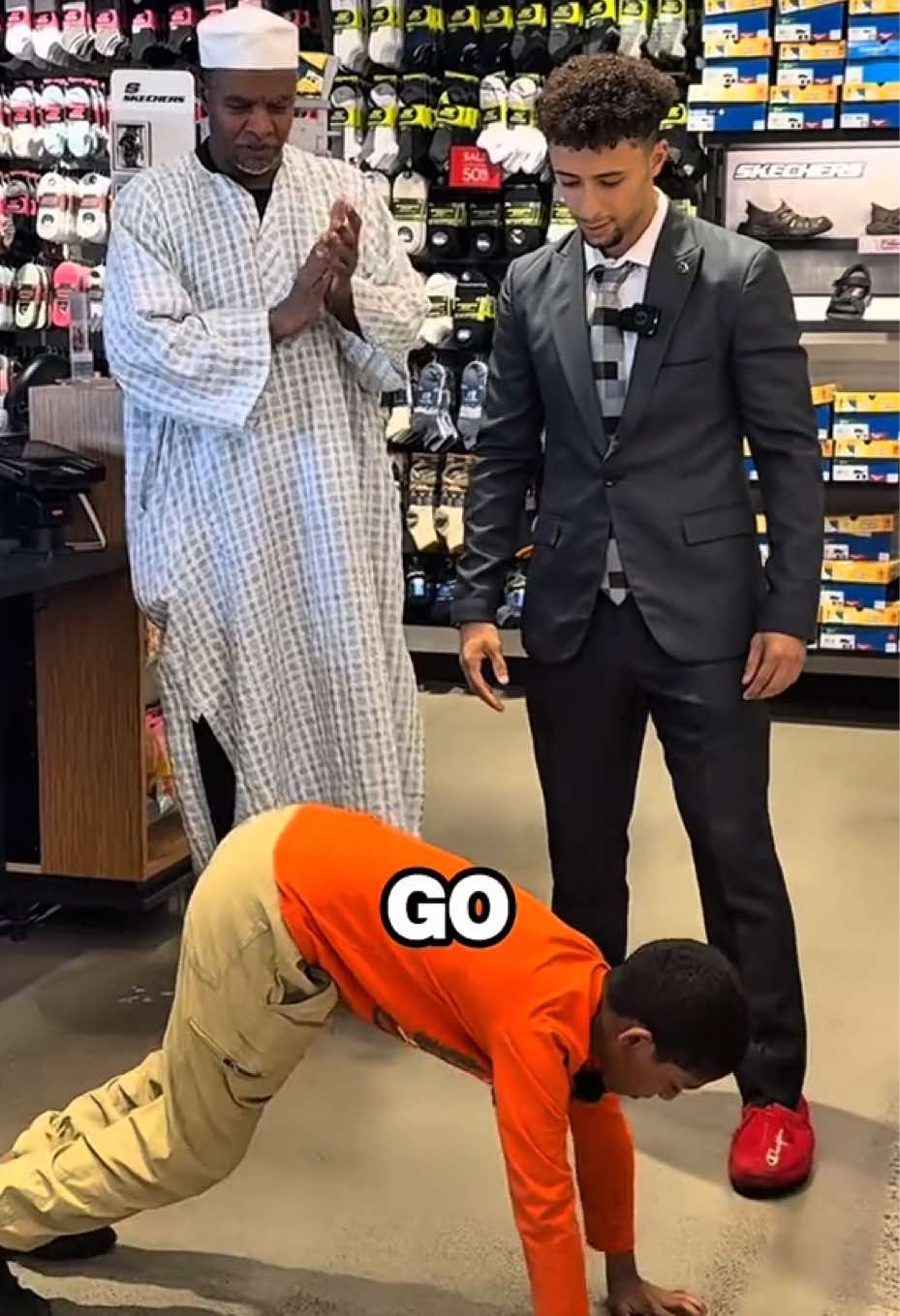 Do 10 push-ups, I’ll pay for your shoes! #viral #fitnesschallenge #challenge #trend #mrbeast #winmoney #pushups #kids #Fitness #exercise #health #motivation 