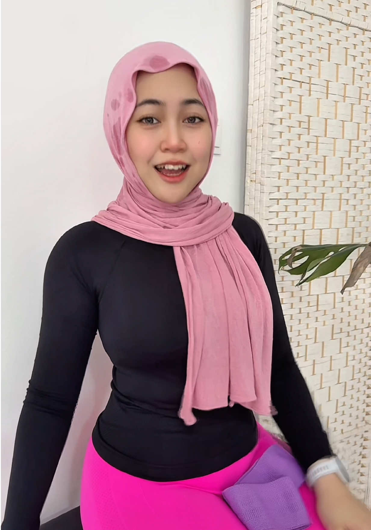 Apakah aku sejahat itu dimatamu ❤️ #einaaziq #mekjamukakna 