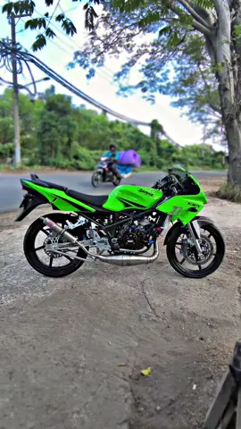 Harus di paksa berhenti,. #CapCut #ninjagen4 #fyp #rrold150 #2tcfactory #kawasakiindonesia #ninjarr150 #silincerdbs 
