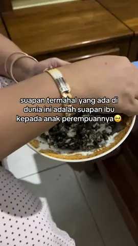 apapapun menunya kalo ditangan beliau enak aja rasanya😇