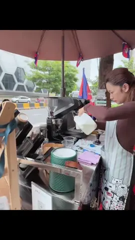 ពេលទំនេរចូលចិត្តរកលុយ….#fyp #foryou 
