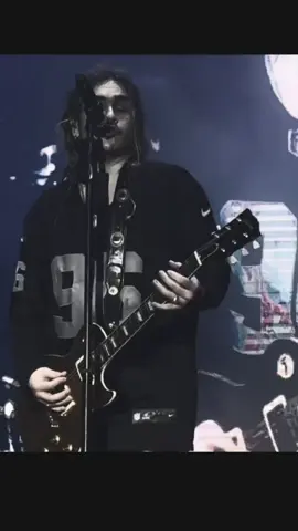 🥀#soloaqui #airbag #rock #rockenespañol #paratiiiiiiiiiiiiiiiiiiiiiiiiiiiiiii #triste 