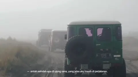 ada yg ke bromo remidi nggak nih ?? remidi tapi masih aestetik 😅😁 , #bromo #masukberandafyp #jeepbromo #fyp 