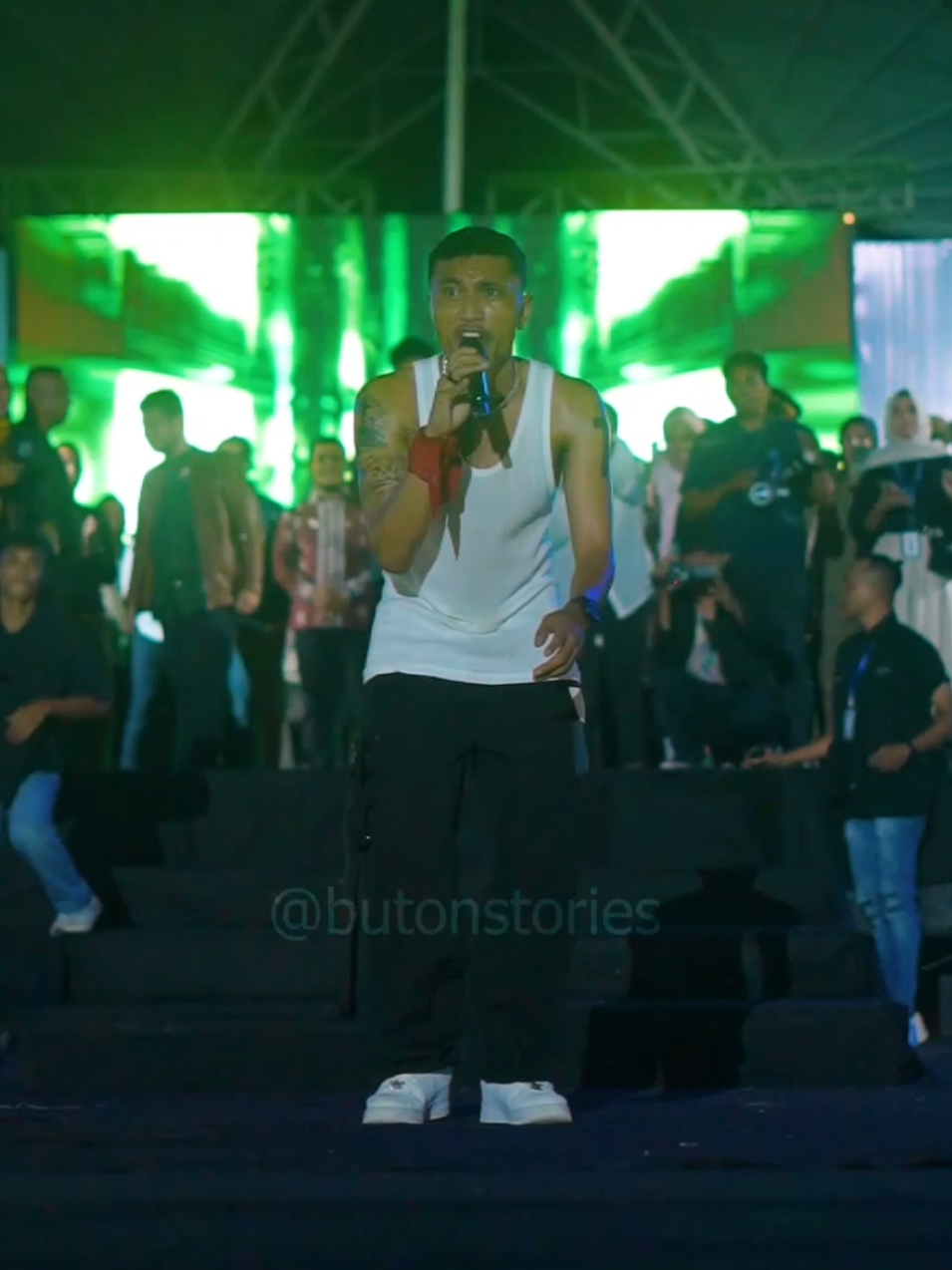 Tabola-bale Juan Reza #tabolabale #HUTBUTON #pasarwajo #butonpride🏝🔥 #takawa #butonstories 