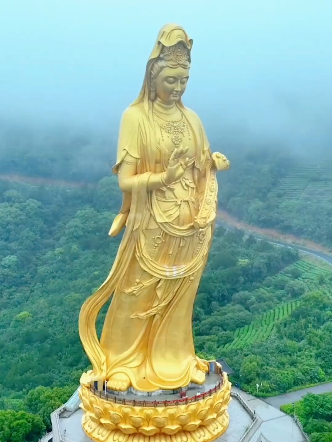 Chú Đại Bi (Đầy đủ 84 câu). Nam Mô Đại Bi Quán Thế Âm Bồ Tát. #chudaibi #chudaibitiengviet #quantheambotat #quantheam #botatquantheam #quanambotat #nammodaibiquantheambotat #nammoquantheambotat #tayphuongcuclac #daophat #phatphap #phatgiao #phatphapnhiemmau #thienthuthiennhan