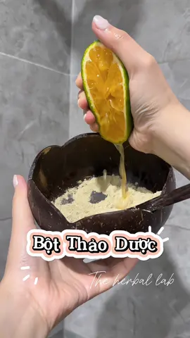 Nếu các bà thấy da chưa được đều màu, đen sạm, viem lcl thì Hãy thử bột Tắm The Herbal Lab nhaaaaa, mặt hoa da phấn là có thiệt nhớ  Bột tắm trắng Thảo Dược  #botnhanang #bottamthaoduoc #bottamtrang #ubot #bodycare #tips #theherballab #trangdabody #nhanang #botutrangthiennhien 