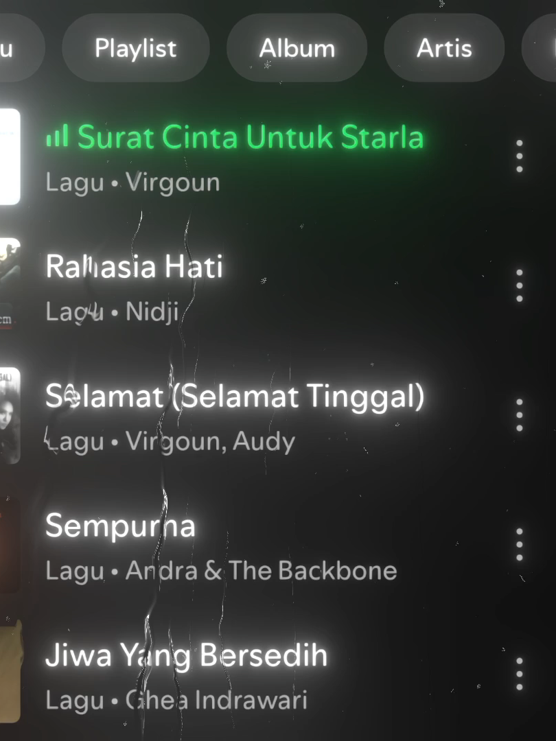 surat cinta untuk starla >>> . . . #lyrics #music #spotify #viral #trendingsong