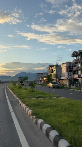 First love is beautiful but, always incomplete.❤️‍🩹 #chitwan #routineofchitwanbanda 