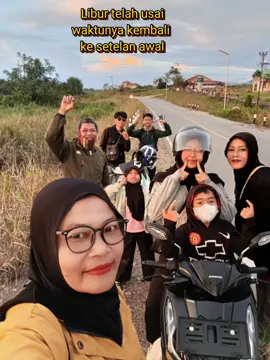 Moment liburan  #kembalikesetelannormal #pulangkehabitatmasingmasing #liburtlahusai #kembalisepi #myfamily #foryourpage 
