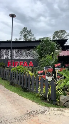 port makan best di kedah makan dalam dusun di @DUSUN RIFFAA 😍🏞️makanan sedap + view cantik 👍🏻#foodhuntingmalaysia#dusunriffaachanglun#foodiemy#kedahdarulaman#portmakansedap #halalfoodie#makananviral#kedaimakanviral#makananthai#fypシ゚viral#fypmalaysia#foodlovers  #CapCut 