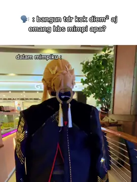 Alamakk di jagain sama bodyguard nya Astra Yao 😫❤️ #cosplay #cosplayer #hoyocreators #evelyn #evelynchevalier #zzzero #zenlesszonezero 