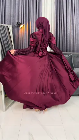 Puas bgt sama material bahannya & semevvah itu lo😍🥰 #outfitinspiration #ootdhijabsimple 