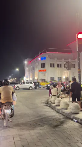 video mentahan buat story ig instagram status wa whatsapp fb facebook lagi di jogja 0 kilometer 0km yogyakarta malioboro jogja malam hari stori prank temen #mentahan #mentahanvideo #videostorywa #mentahanstory #statusvideo #statuswhatsapp #whatsappstatusvideo #prankvideo #0kmjogja #malioboro #malioborojogja 