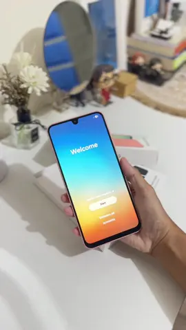 I tested out the Samsung Galaxy A26 5G so you don’t have to! Keep watching to know my favorite features sa smartphone na ito. You can never go wrong talaga with Samsung products! Galaxy A26 5G: https://www.samsung.com/ph/smartphones/galaxy-a/galaxy-a26-5g-mint-256gb-sm-a266blghphl/ Samsung Finance+: https://www.samsung.com/ph/offer/samsung-finance-plus/ #GalaxyA26 5G #AwesomeIntelligence