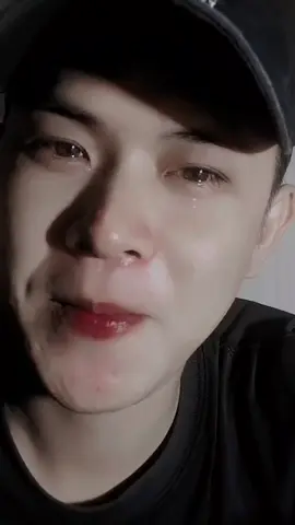 vừa mệt vừa buồn nữa 💔😔
