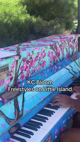 @KC Bloom 🥀 #callmetaivy #kcbloom@#freestyle #littleisland #nyc