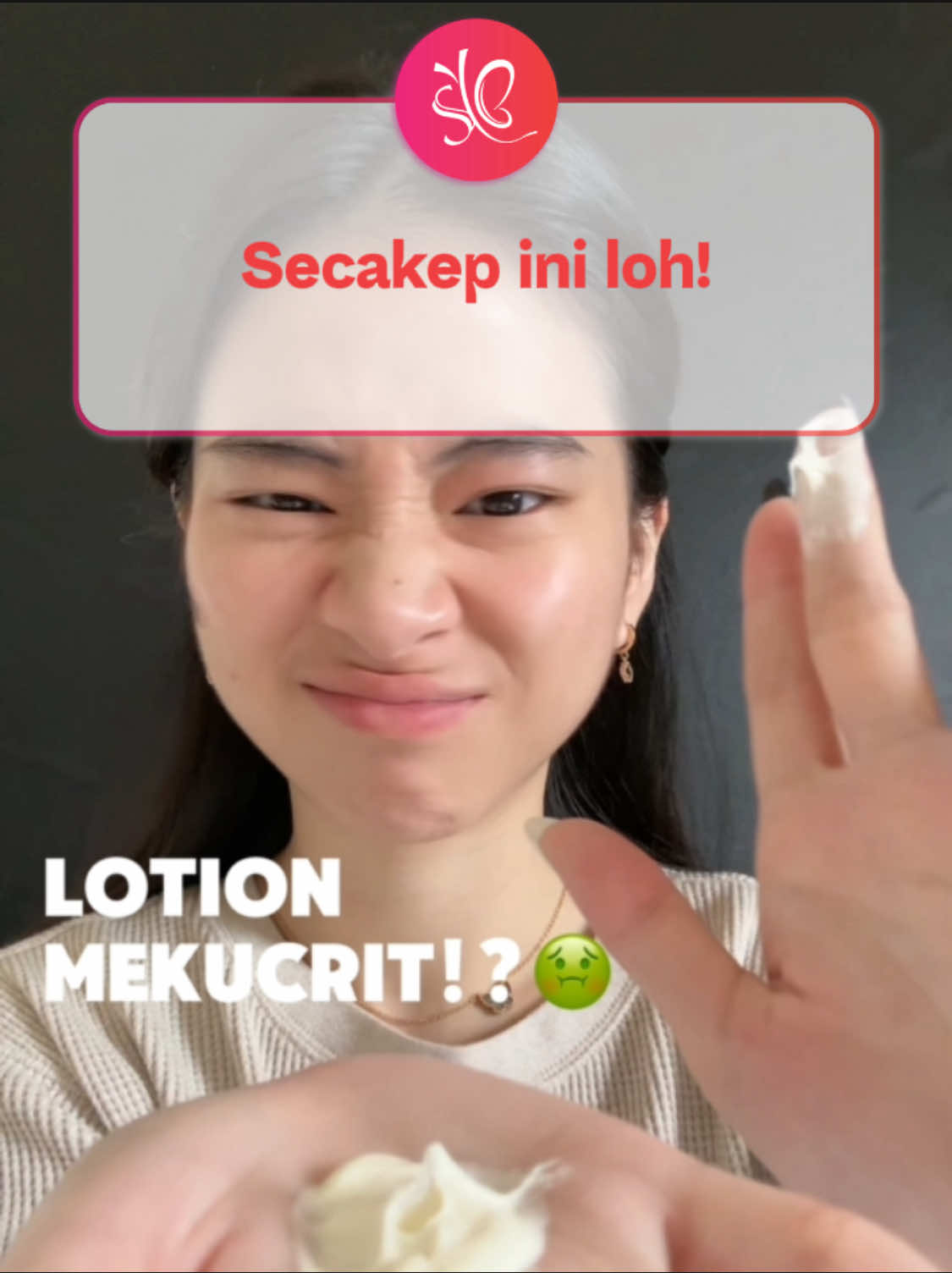 Lotionnya recommended banget 😍 #sybofficial #produkviral #bodycareroutine #badanglowing #pemutihbadan #whitening #lotionviral 