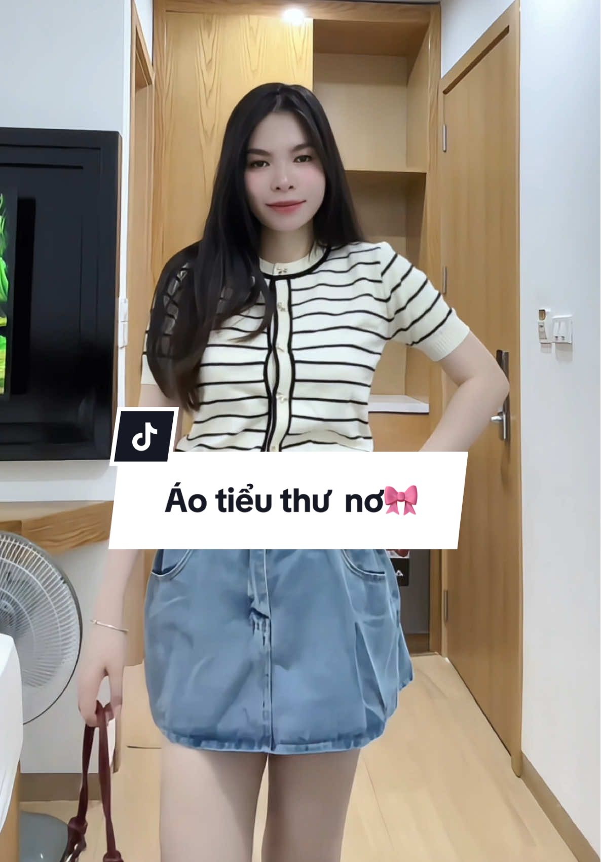 Đơn giản mà có gu thử áo tiểu thư Nơ đi mí bà#aotieuthu #aothateo #aokieu #xuhuongtiktok #fypシ 