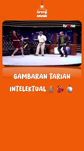 5 menit menari setara dengan kuliah 3 sks 🙌 Songs by Yung Kai - Blue 🍊 Stay Tuned @orenjimusik 👉🏻 Kirim karyamu ke DM kami. ——— #orenjimusik #orenji #orenjidigital #indonesia #viral #trending #music #musik #musisi #band #solo #musicindonesia #musikindonesia #musictrending #trendingmusic #song #sing #laguenak #voice #instagram #reels #tiktok #fyp #jakarta #roger #rockygerung #intelektual #dance #tarian