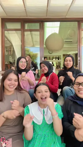 Velocity bareng tim aku di Bali 🥰✨