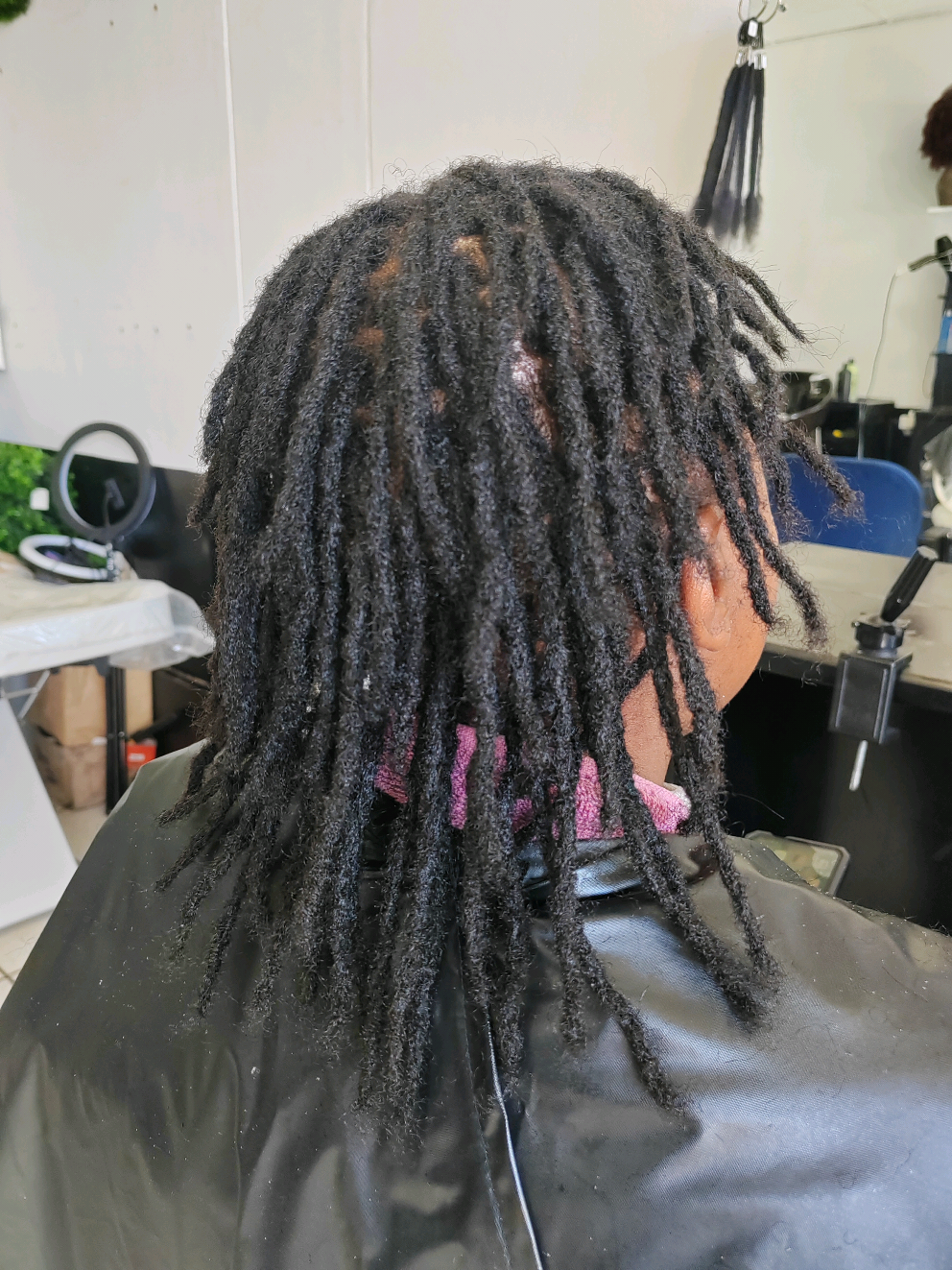 0.4cm thickness instant locs with her natural hair. 😍🔥🥹The longer your hair, the longer locs you will have. Her hair was 10inches long. They came out so beautiful. Pricelist is pinned. It's so satisfying when my clients are happy with the end product. #crotchetmethod #locsmaster #loctician #naturalhair #southafrica 