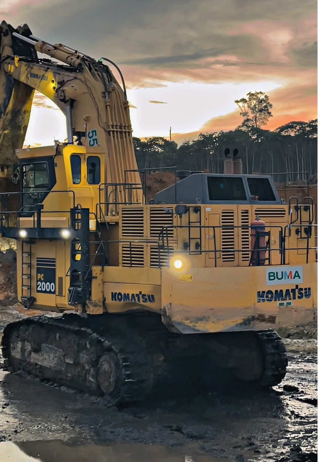 sa juga mau🤩 #tambangbatubarakalimantan #storytambangbatubara #excavator #foryou #fyppp #buma#CapCut 