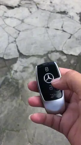 kẻ ngược dòng không phải vì cứng đầu . mà vì ở cuối dòng chảy ấy , chính là ước mơ của họ...