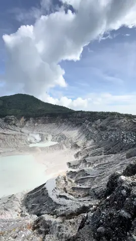 bandung secandu itu🩷 #tangkubanperahu #lembang #tangkubanperahubandung #tangkubanperahu2084mdpl 