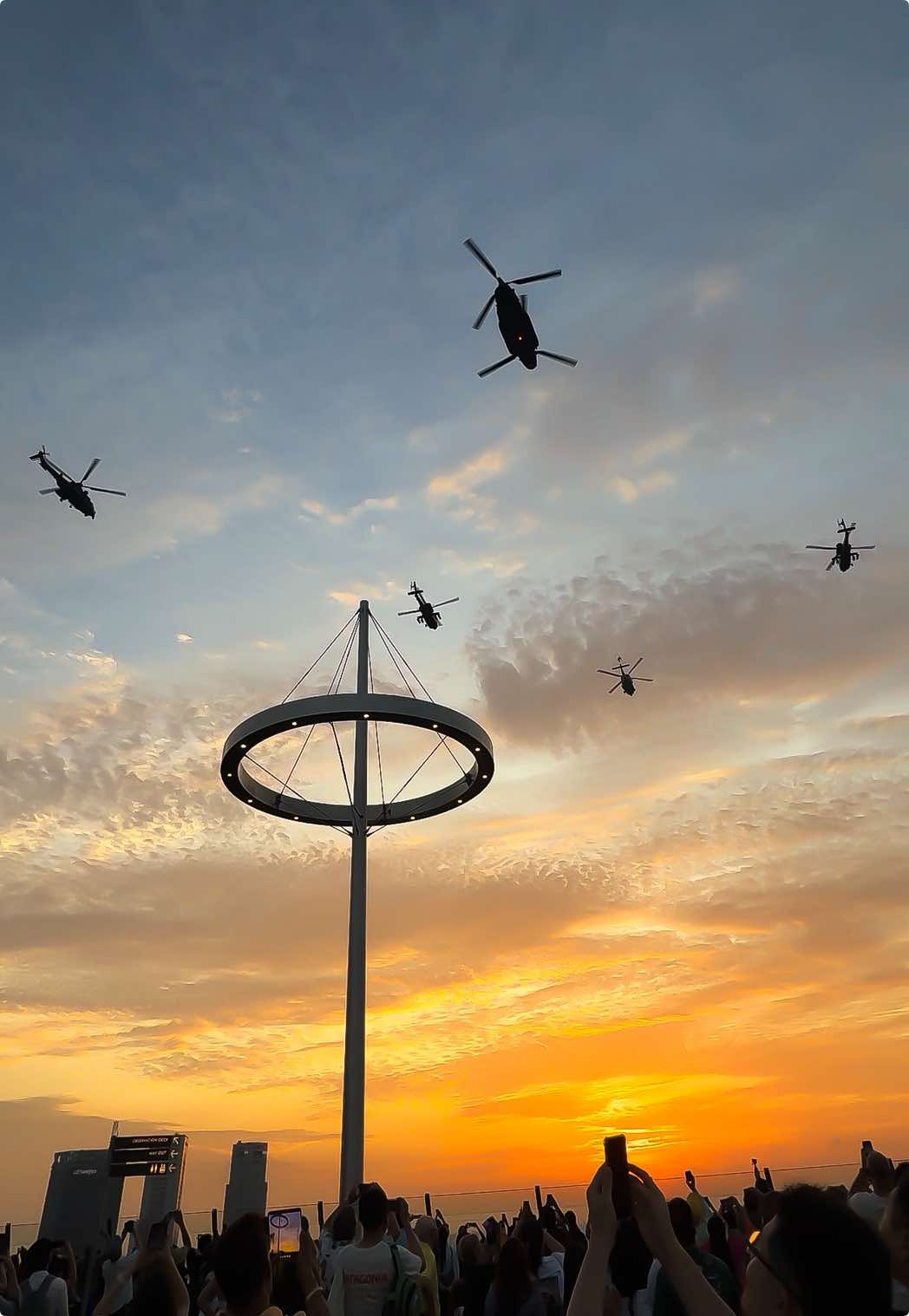 Every Saturday till 9th Aug,  the sunset in Singapore will be extraordinary with the National Day Parade Rehearsal  There are many free spots in Marina Bay to watch this, But if you want a view of the city from the top then definitely go in MBS Observation Deck  #sunset #singapore #ndp #ndprehearsal #mbs 