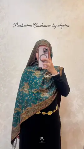 sudah pada koleksi pashmina viral yang 1 ini belum guy's🤩#pashmina #hijab #premiumquality #viralvideo #kekinian #murahbanget #turkey 