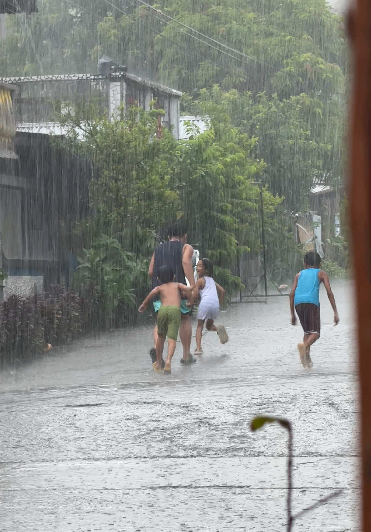 Rainy days 🌧️ #ulan #fyp #fypシ #foryoupage #rainyday #rainydayvibes #fypage #fyppppppppppppppppppppppp #tiktokviral #trendingtiktok #trending #tiktokaffiliate 