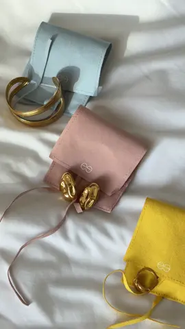 Thank you @eelryofficial for these dreamy pieces 🤍 Wearing the bracelet, earrings & ring on repeat ✨ #eelryjewelry #jewellery #summe @Sophia_noahh 