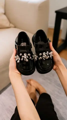 #sepatuanak  #sepatuanakmurah  #sepatuanakimport  #sepatuanakperempuan  #sepatuanaklucu  #sepatuanakviral 