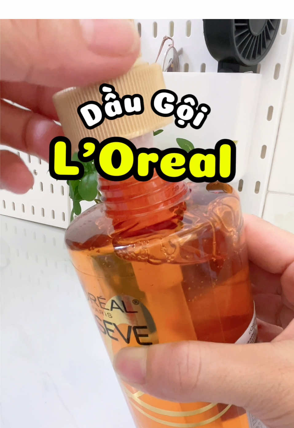 Tóc xơ, chẻ ngọn thiếu sức sống hãy trải nghiệm dầu gội L’Oreal này nha 🌸🌸#review #xuhuong #chamsoctoc #daugoiloreal 