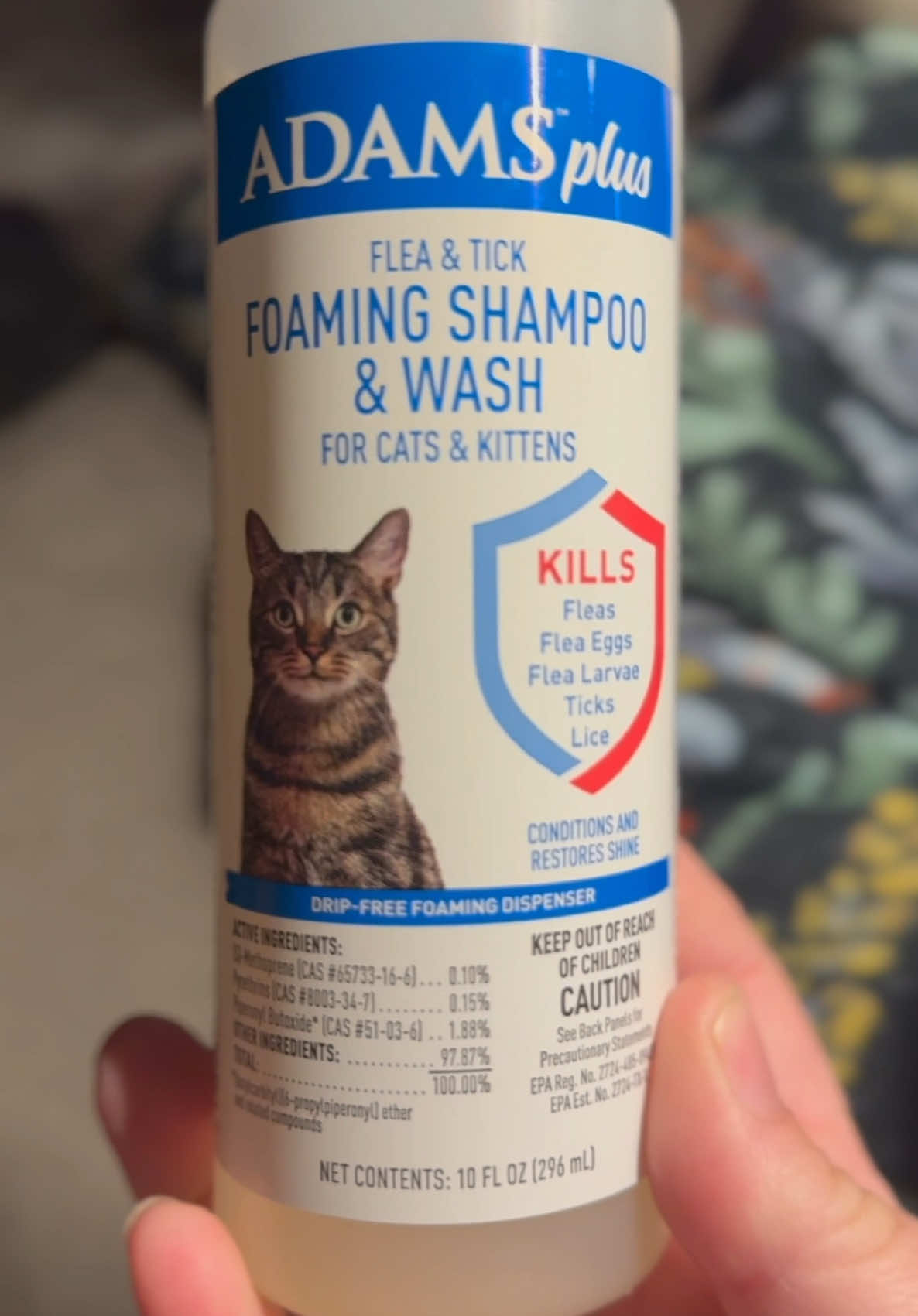 Do not buy this!💀I just wanted to give our new kitten a bath. I used Adam’s Plus pleas and tick foaming shampoo and wash for mats and kittens. Now he’s at the vet in a coma with a 50/50 chance of survival because pure thins is poisonous to cats. @Veterinary Associates @Adams Pet Care @Walmart @PETA @Aspca Official Ⓜ️ #cat #catsoftiktok #catlover #cattok #dontbuy #boycot #boycott #poison #poisoned 