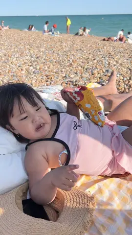 June sea took my shows away what do i do now 👠👡 #babyjune#babybeach#babygirl#chubbybaby#travelbaby#babysupwrhero#babyjune#mombaby#dadygirl#babyvideo#babycutevideo#asianbaby#brighton#summvibes#babygirl#fyp#fyppp#forupage#forupage#@Salanki 