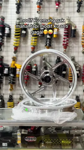 Sold!!!! Velg vnd sixtar v2 mio+ban MP27🔥🔥🔥🔥#modifkasi #velgracing #vndracing #vndsixtarv2 #fdr #banmp27 #fyp #masukberandafyp #xyzbca #foryoupage #rahulvariasi 