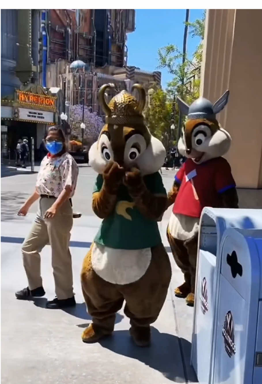 Fun moments at Disneyland 🤣✨ #funny #funnyvideos #disney #disneyland #tiktok #Love #lovetiktok #foryou #usa 