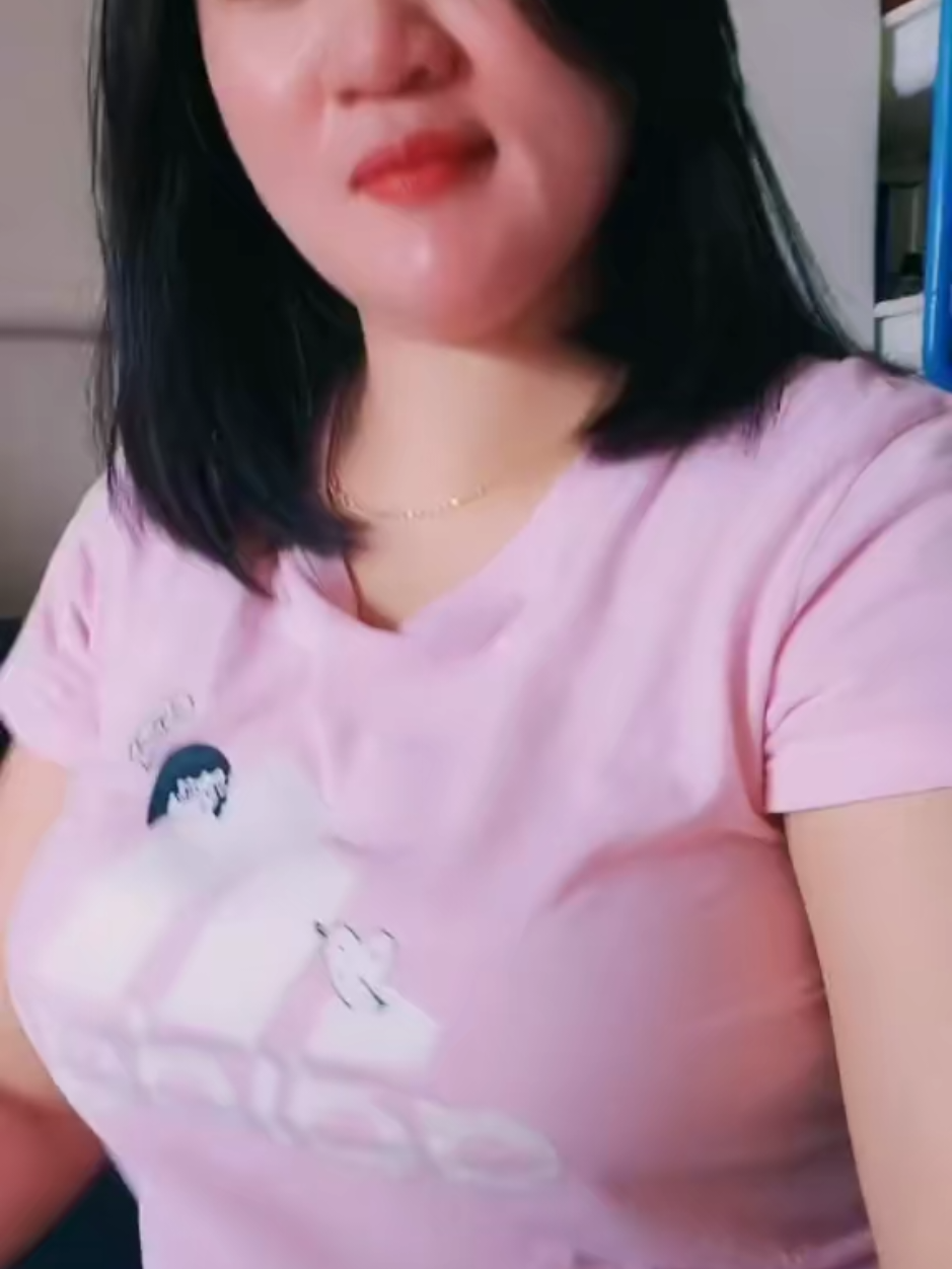 #padahariini #jandacantik #cewekpulen #biduancantik #jandakesepian #cewekhyper #jandamuda #cewekcantik #janda #jandahyper #mamamuda #tiktok   We Love Tiktok, Tiktok is the best, tiktok always on top nafaubach nafaurbach tkw taiwan tkw taiwan viral tkw iclik tkw jepang tkw cantik tkw janda 