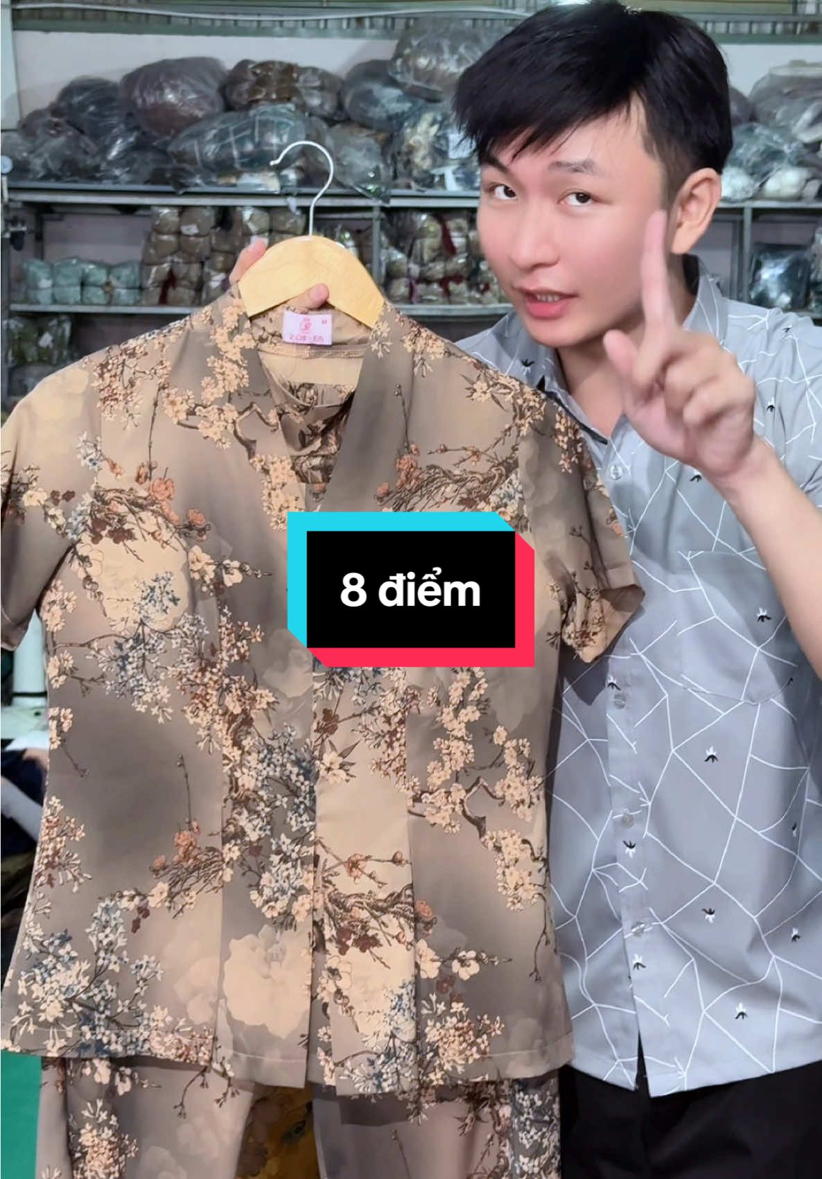 Các mẹ mặc lên người thì 10 điểm mới vừa lòng em Thiện đó nha! #xuhuong #PhaiDepNgayNay #bodotrungnien #bodotrungnienchome #tangme #WomenOfTikTok #quatangmechong #dotetchome #dobohaichiem #meyeu #ngaycuame