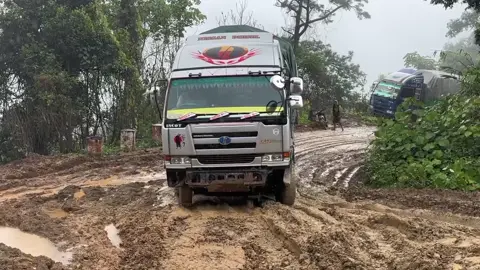 # ရက်စက်လိုက်တဲ့မိုးလေးရယ်😏 #မင်းတို့ပေးမှ❤ရမဲ့သူပါကွာ #ဘဝတူညီကိုများဘေးကင်းပါစေ 