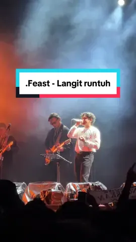 Lagu yang jarang dibawain #feast #langitruntuh #localfest 