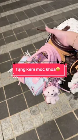 Túi xinh hottrend+ móc khóa 🎀 ##ilovetiktok##tiktok##mienphivanchuyen##tuixinhdaopho