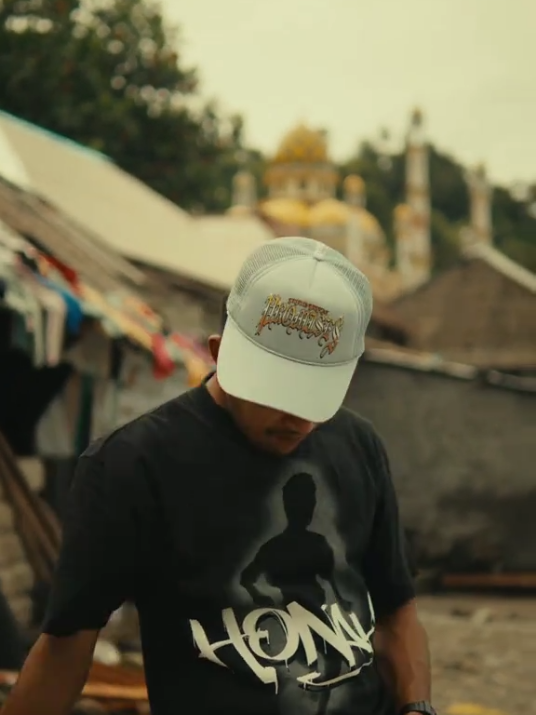 OB CLUB - MOI out now🏝️