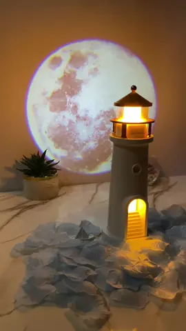 ¿Sabías que regalar la luna, simboliza el amor eterno? 😭✨🌕 #luna #faro #moon #lighthouse #regalo #amoreterno #amor #esposa #novios #pareja #proyector #cute 