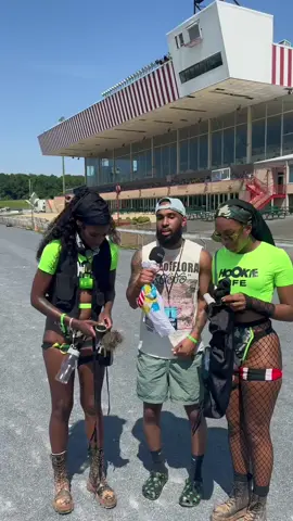 Trini and Jamaican experience 😁 . . . #TriniVsYard #IslandClashTalks #CaribbeanUnfiltered #StreetTalkVibes #CarnivalConfessions #YardieVsTrini #SpiceAndDoubles #IslandTingz #CrazyQuestionsOnly #WhaYuhReallySaying #fyp #caribbeantiktok 